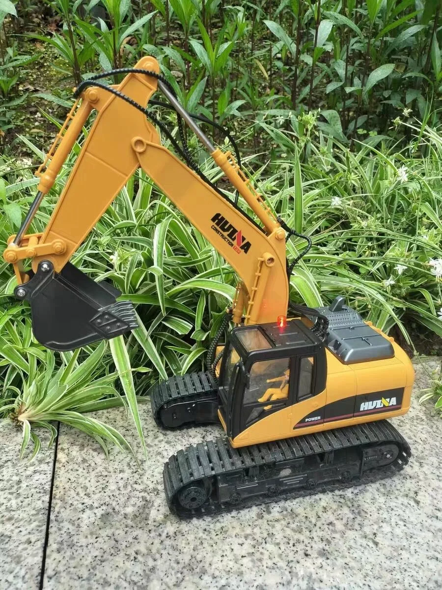 16 Channel Remote Control Oversized Multifunctional Excavator Construction Vehicle Gripper With 3 Working Heads Simulating  Gift