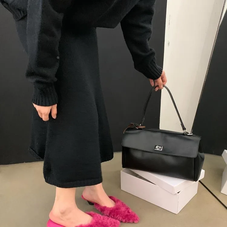Black Fur Slingback Pumps Sandals Women Fashion Pointed Toe Shallow Slip-on Plush Pumps Ladies Elegant Evening Party Heel Shoes