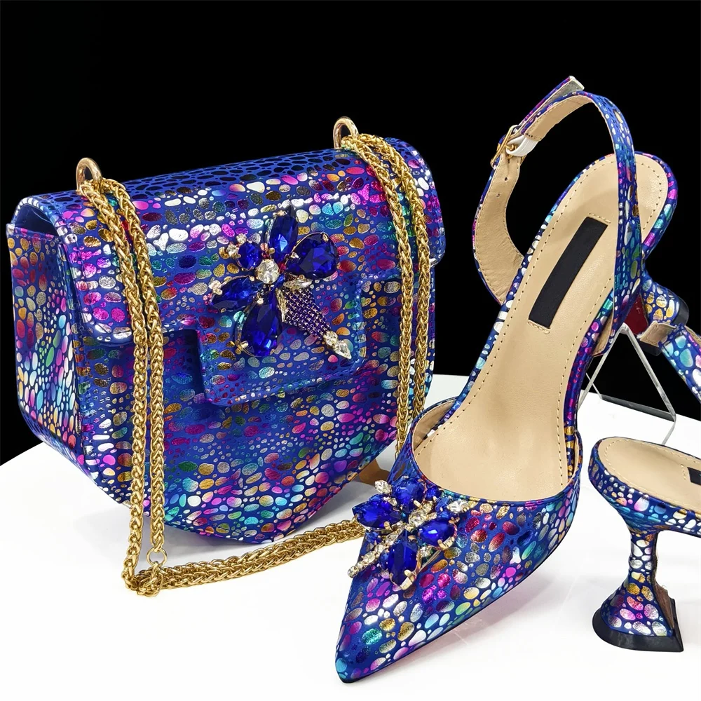 Conjunto de zapatos y Bolsa italianos elegantes decorados con diamantes de imitación para mujer, zapatos de tacón de lujo para verano y bolso para fiesta de noche