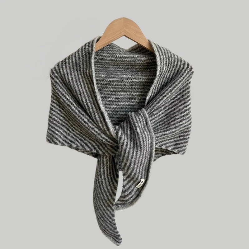 

2025 Korean Casual Striped Triangular Scarf Shawl Women's Autumn And Winter New Warm Scarf Casual Outer Wear With Wool Scarf