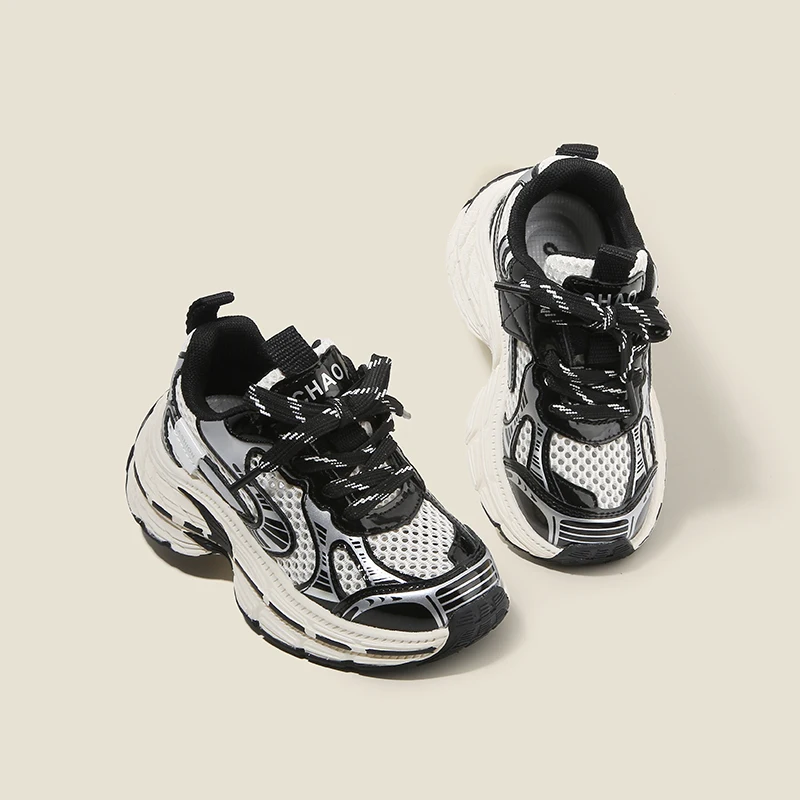 

Fashionable children's net shoes for boys and girls aged 1 to 3, breathable spring and summer new models, casual shoes