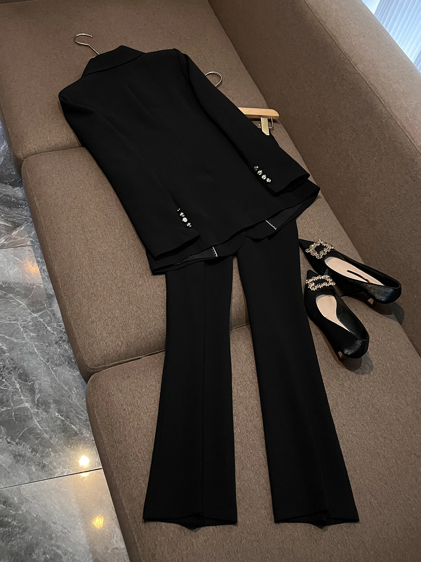 New Pearl Embellished Tailored Suit Set Women's Slim Fit Two Piece Commute Work High Waist Pants Long Sleeve Button up Spring