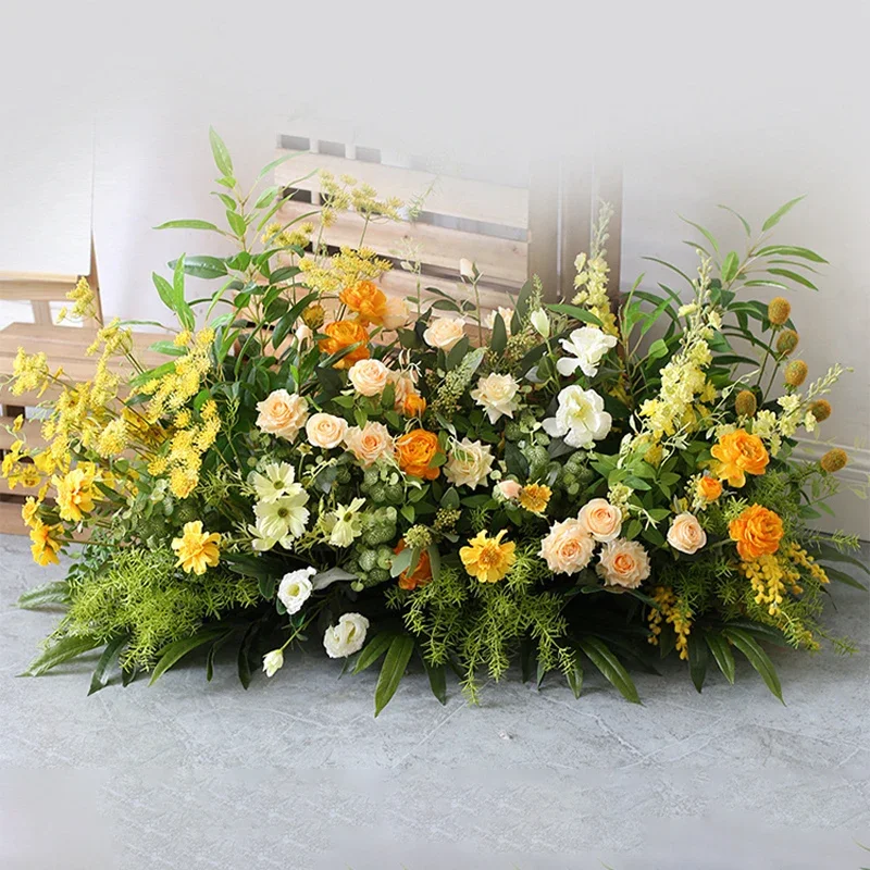 برتقالي أصفر وردي أخضر يترك ترتيب الزهور لإطار الزفاف خلفية الحدث الجدول المركزية الكرة الطابق زهرة صف