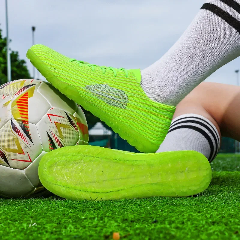 

Breathable Shock Absorbing Men Football Shoes Non Slip Spike Design Outdoor Sports Training Running Sneakers