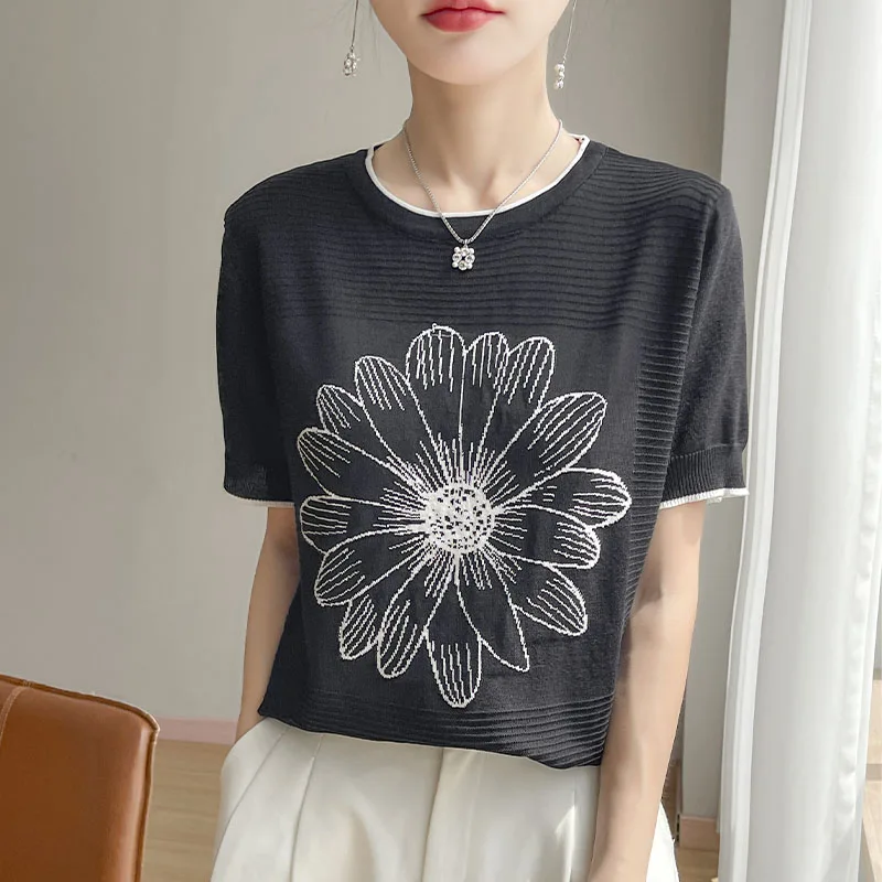 Novedad de verano, suéter de punto, camiseta de manga corta con bordado de girasoles, abrigo holgado de talla grande de seda helada para mujer