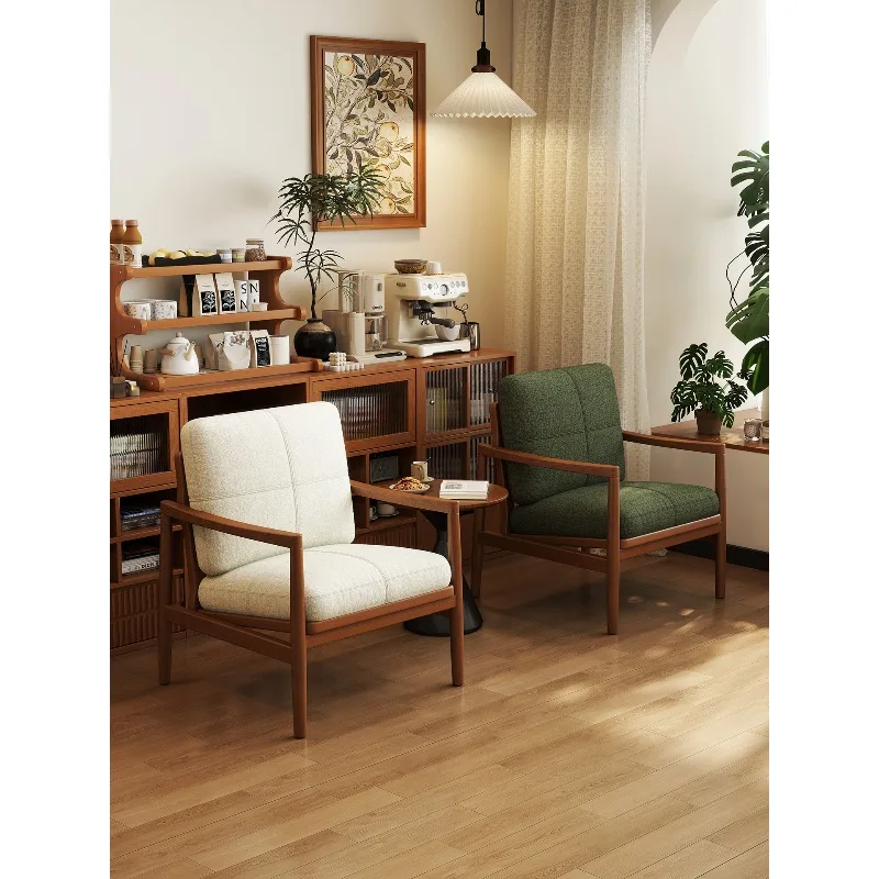 كرسي أريكة فردي من الخشب الصلب لغرفة المعيشة المنزلية وشرفة أريكة ترفيهية من العصور الوسطى كرسي بذراعين