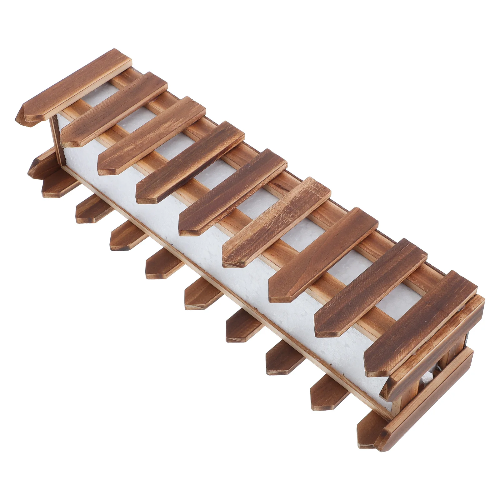 Деревянный забор, цветочный горшок