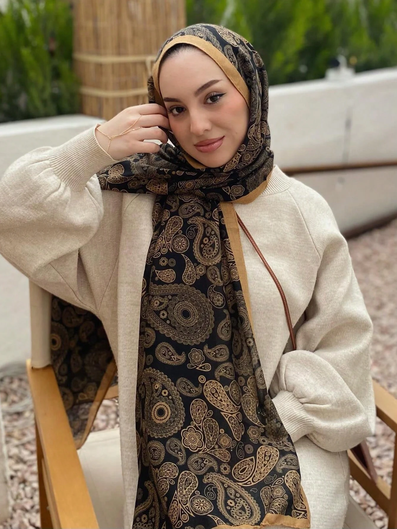 

180*80cm Soft Satin Scarf Hijab Women Paisley Print Spring Autumn New Shawl Wrap Female Travel Echarpe 2025 Desigual Versatile