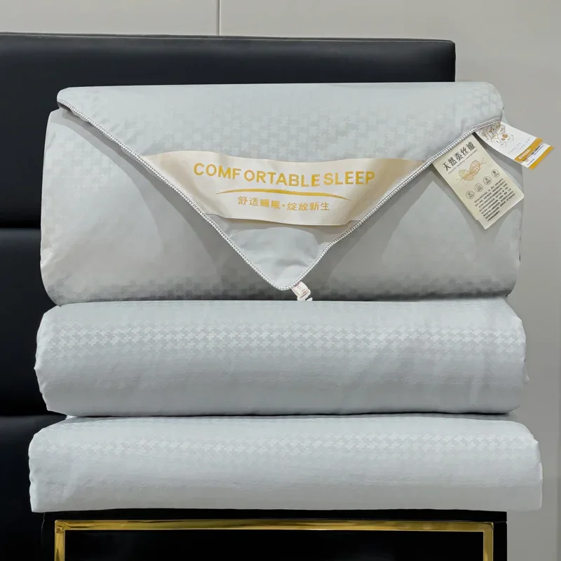 Imagem -02 - Chinês 100 Longo Mulberry Quilt de Seda Alto Grau Colcha Conjunto Comforter Cama King Size Edredão Quente Tamanho de 200*230 220*240 Outono e Inverno