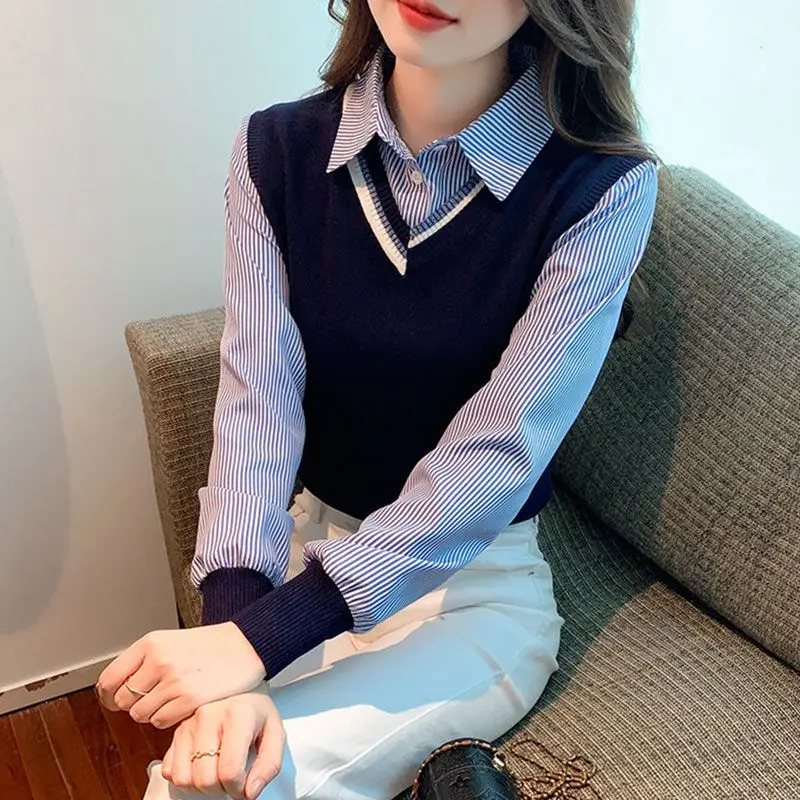 

Fake Two-piece Striped Splicing Sweater Long Sleeves and a Fashionable Top