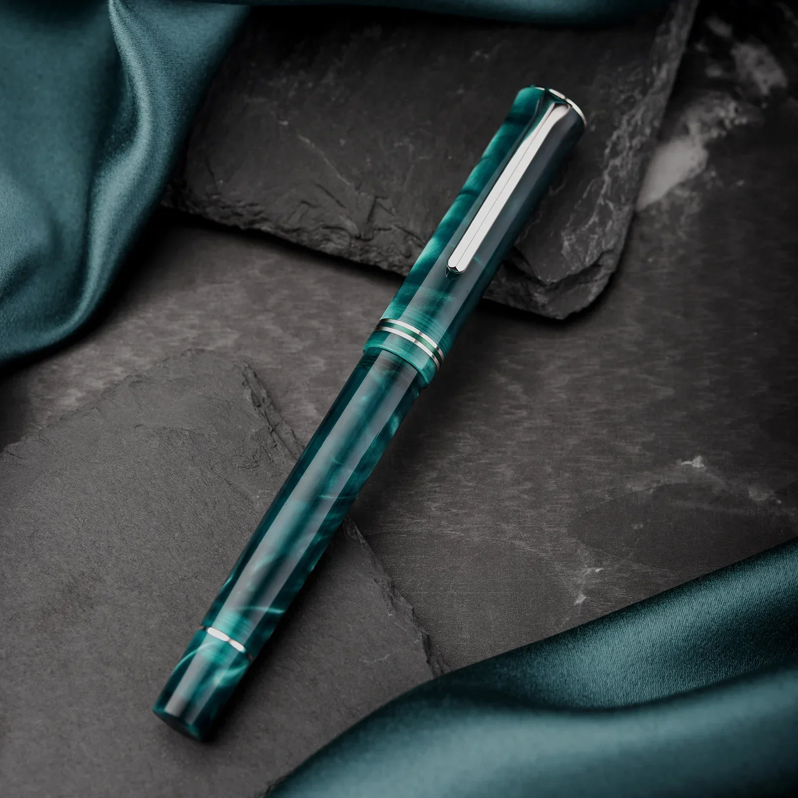 

Hongdian N2 Acrylic Fountain Pen EF F M Nib Blue Swirl Smooth Writing Pen with Ink Converter