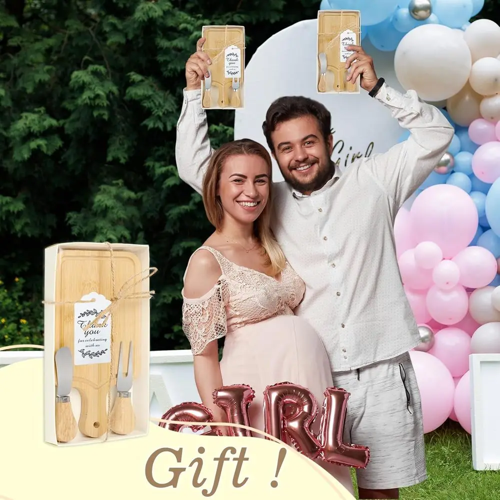 รางวัลเกมงานเลี้ยงฉลองเบบี้ชาวเวอร์: ชุดชีสและอาหารว่าง 6 ชิ้น พร้อมอุปกรณ์เสิร์ฟ กล่องของขวัญ และการ์ด