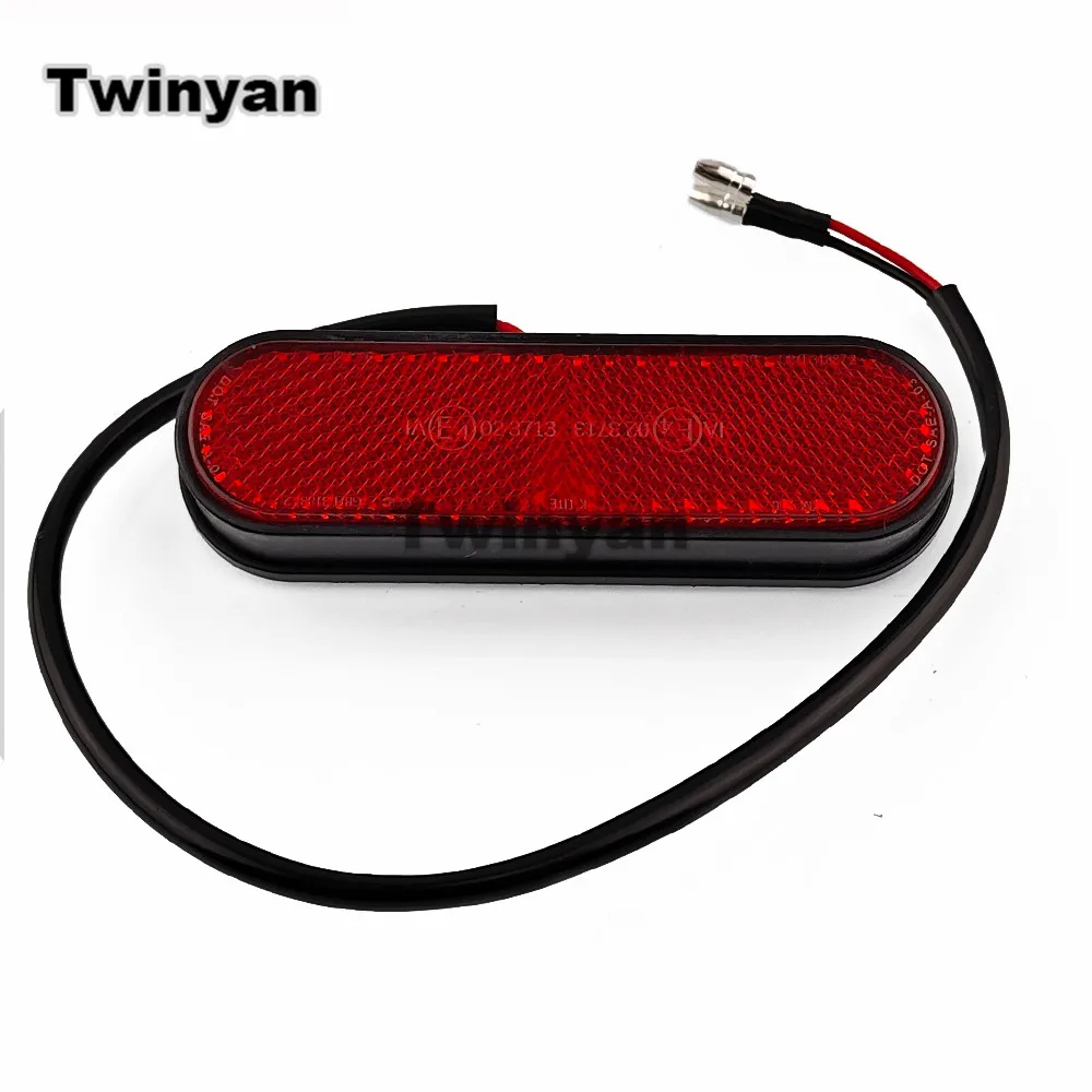 Universal Motorcycle Rear Reflector 3 LED License Plate Light Tail Red Reflector Safety Warning Panel For Honda Yamaha Kawasaki