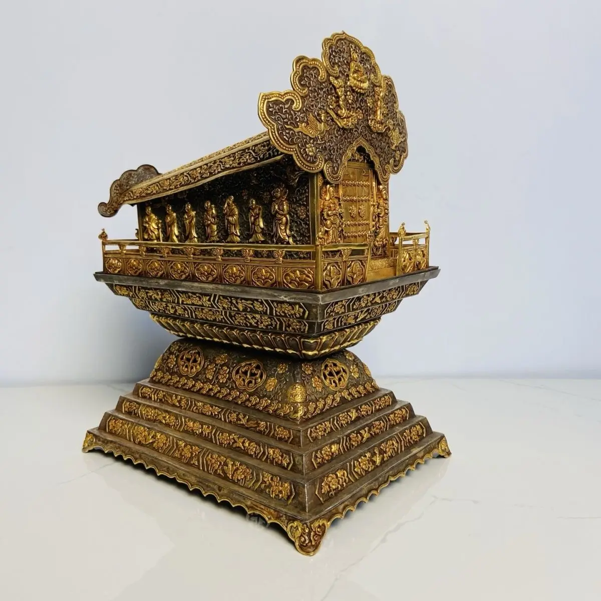 Pure hand-carved antique collection ornament collection decoration