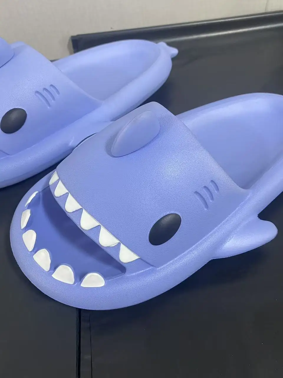 

Clearance Sale Man Slippers 3CM Thick Sole Shark Slippers Man Women Couple Summer Adult Slippers Home Funny Non Slip Slippers