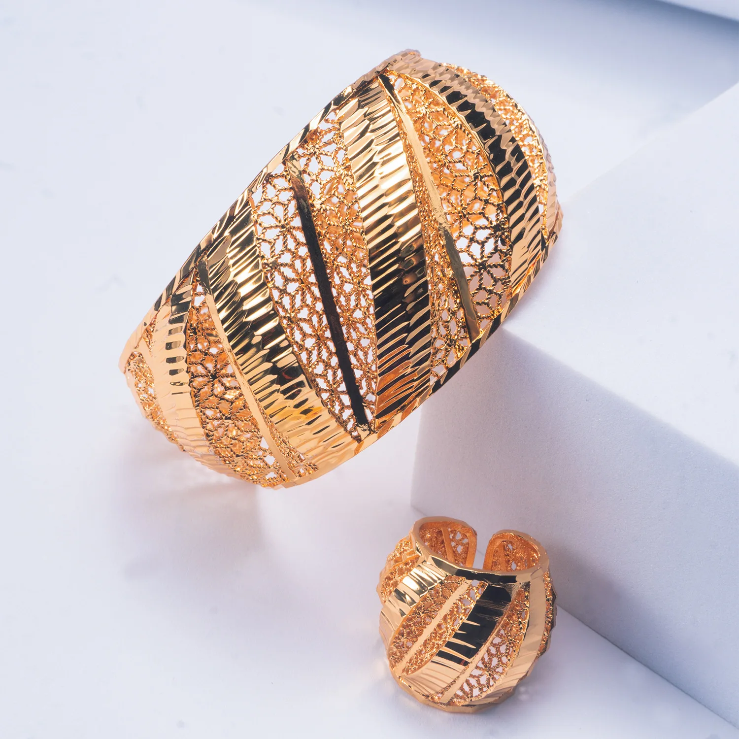 9999 gold bracelet - Dubai bride - Indian and Nigerian women's wedding jewelry wholesale - jadeite