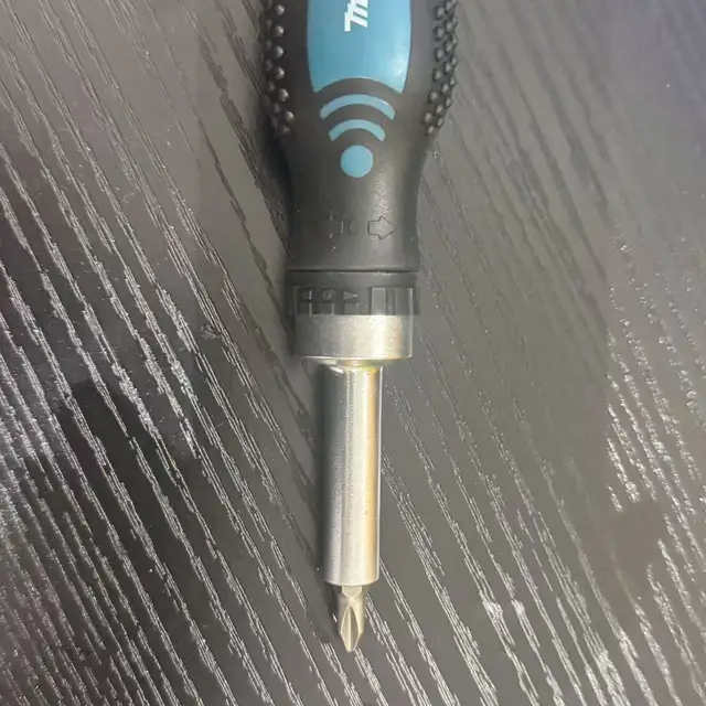 MAKITA D-58833 Ratchet Screwdriver Magnetic Semi-Automatic Positive Negative Ratchet Non-Slip Screwdriver Drill Accessories 6