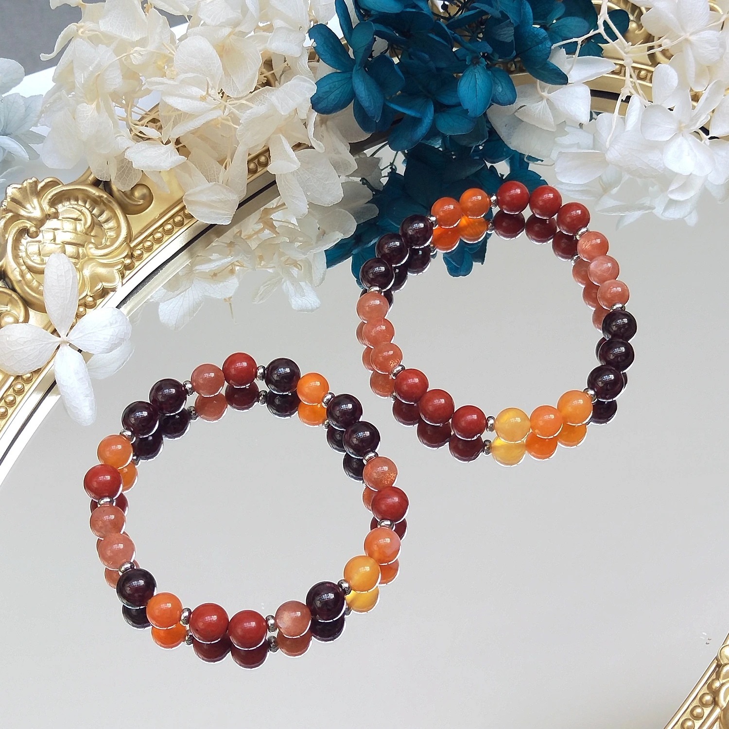 

Lii Ji Garnet Carnelian Red Jasper Sunstone Natural Stone 8mm Elastic Bracelet 20cm For Male Jewelry