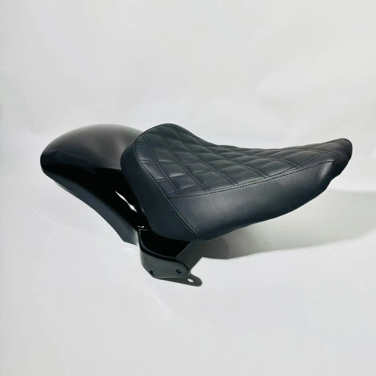 

Сиденье заднего крыла мотоцикла Harley 2018, M8 Softail Fat Boy Breakout, модифицированный комплект заднего короткого брызговика, глянцевый черный комплект с коротким хвостом