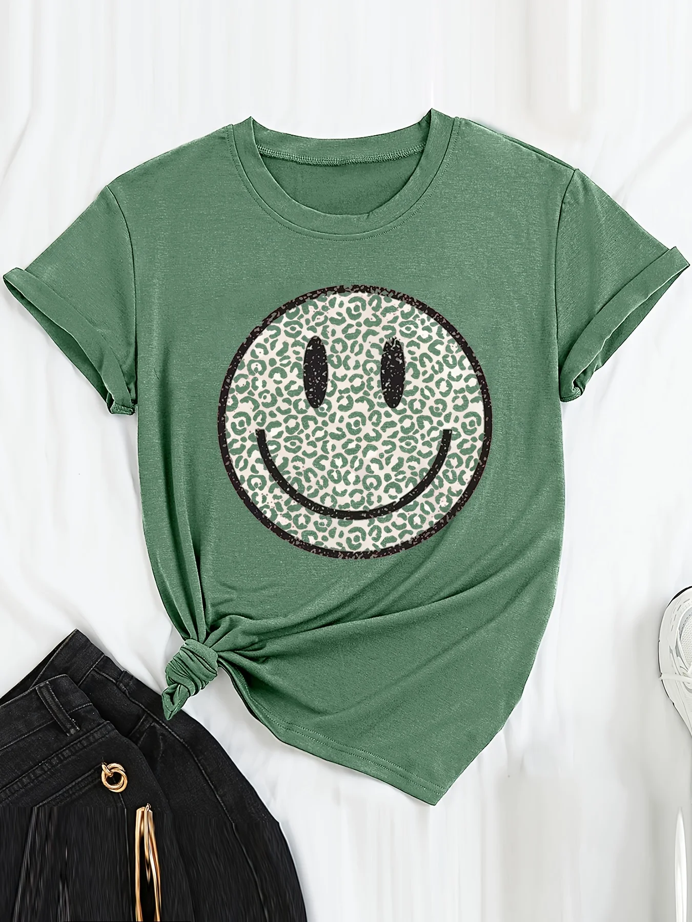 Cute Smile Print T Shirt Casual Short Sleeve Round Neck Top Odzież damska Summer Ladies Street Vintage Tee Plus Size Girl Top