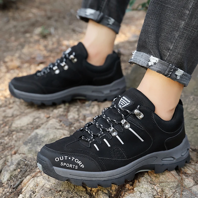 Spring and autumn sports hiking shoes for men and women high quality non-slip leisure travel walking couple shoes large size