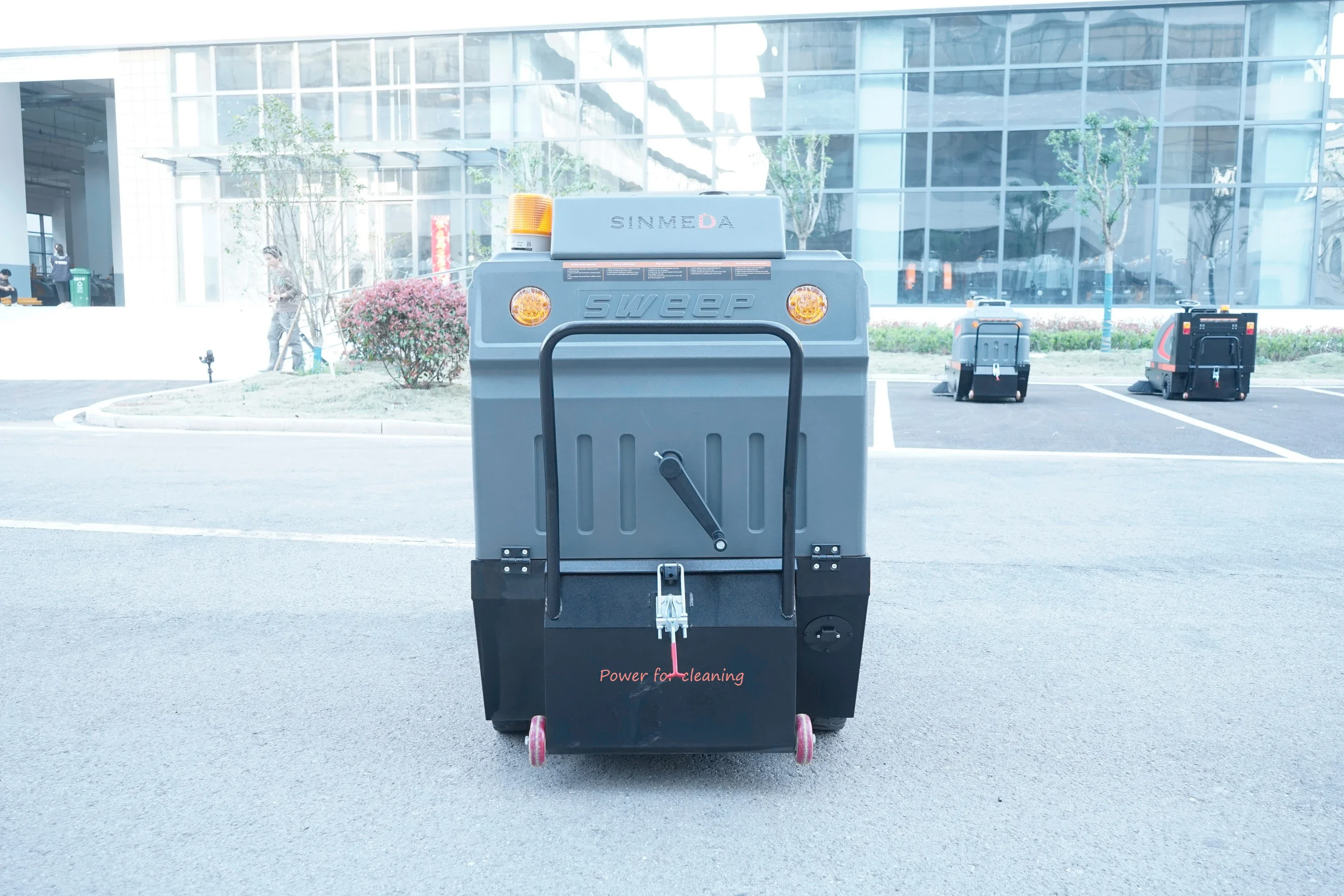 Dual-brush Ride-on Electric floor Sweeper Machine Automatic & Battery-powered with Motor Core Made of Plastic Industrial Use