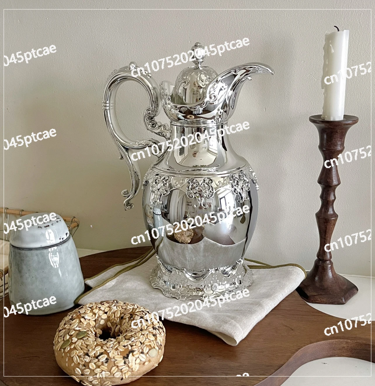 Advanced Silver Thermal Insulation Kettle, Retro Household Thermal Insulation Kettle, Medieval Niche Court Style