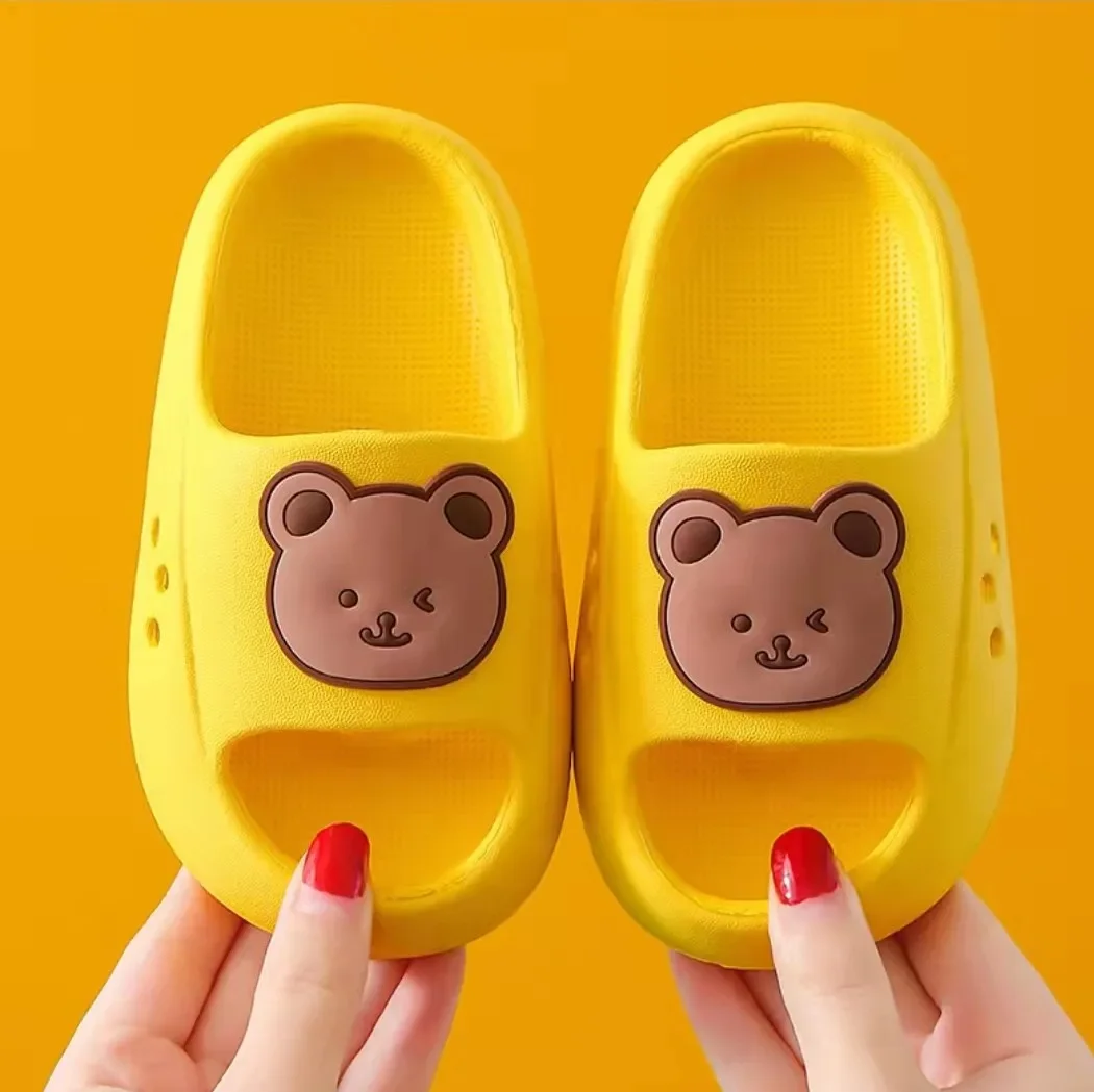 Children Slippers Cartoon Bear Home Shoes For Boy Girls Summer Flat Heel Soft Eva House Slippers Beach Child Kids Baby Slides