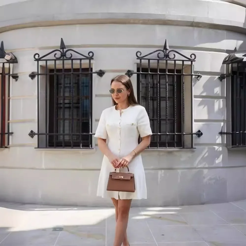 فستان محبوك بأكمام قصيرة للنساء، صوف، مقاس نحيف، ركاب عصري، نمط ربيعي جديد