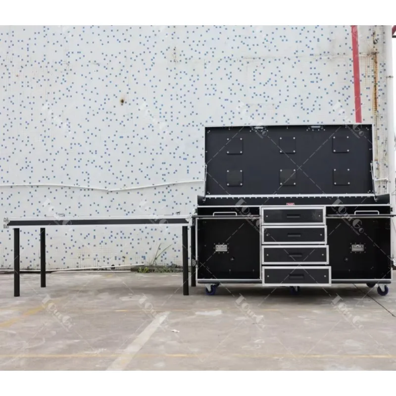 Customized 6X24 Inch Screen Monitors Video Production Broadcasting Flight Case With Sliding Table and Drawers