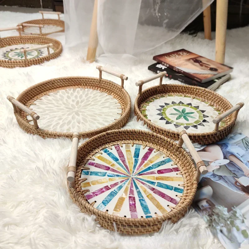 

Rattan Round Storage Tray Creative Natural Shells Rattan Basket with Handle Decoration Jewelry Storage Living Room Organizer