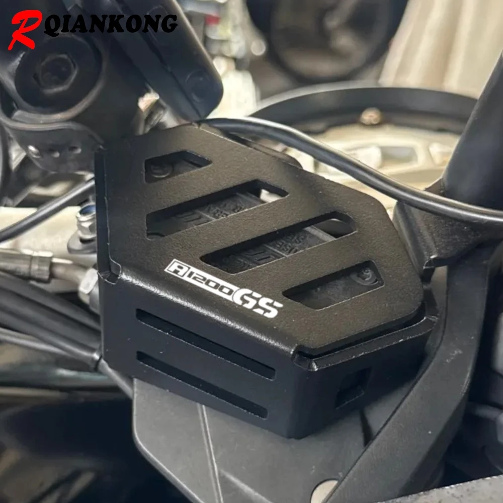 

Motorcycle Front Brake Clutch Oil Cup Cover Guard Protector For BMW R1200GS LC R1250GS Adventure R1200R R1250R R1250RS RNINET