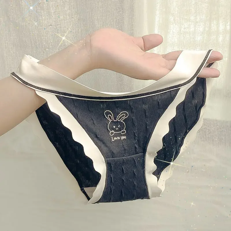 Three-piece Cute Kawaii Lingerie Women\'s Panties Sexy Thong Mini Thong Cotton Briefs Menstrual Underwear Solid Low Waist New