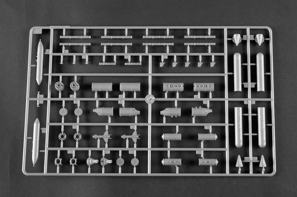 Trumpeter Kunststof geassembleerde vliegtuigmodelset 05829 mi-24P "Hind F" Gunship-helikopter 1/48