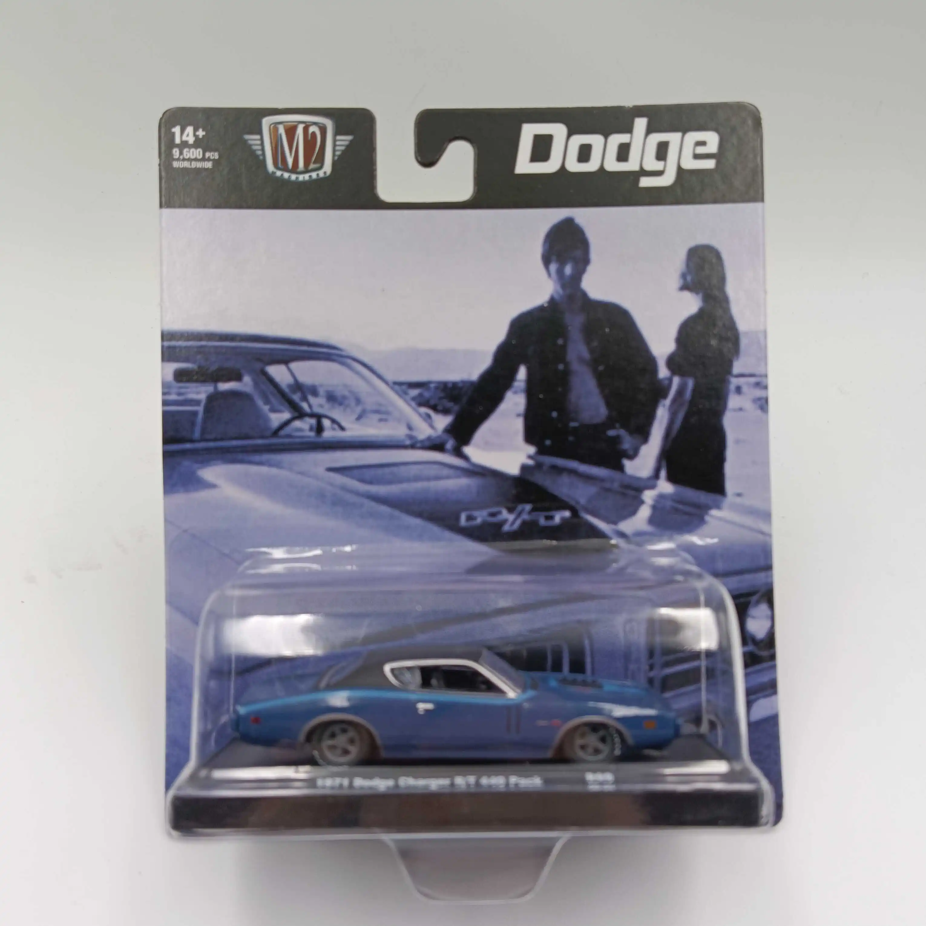 M2 Machines 1/64  1971 dodge  Charger R/T 440 Pack Alloy car model toy rare collection