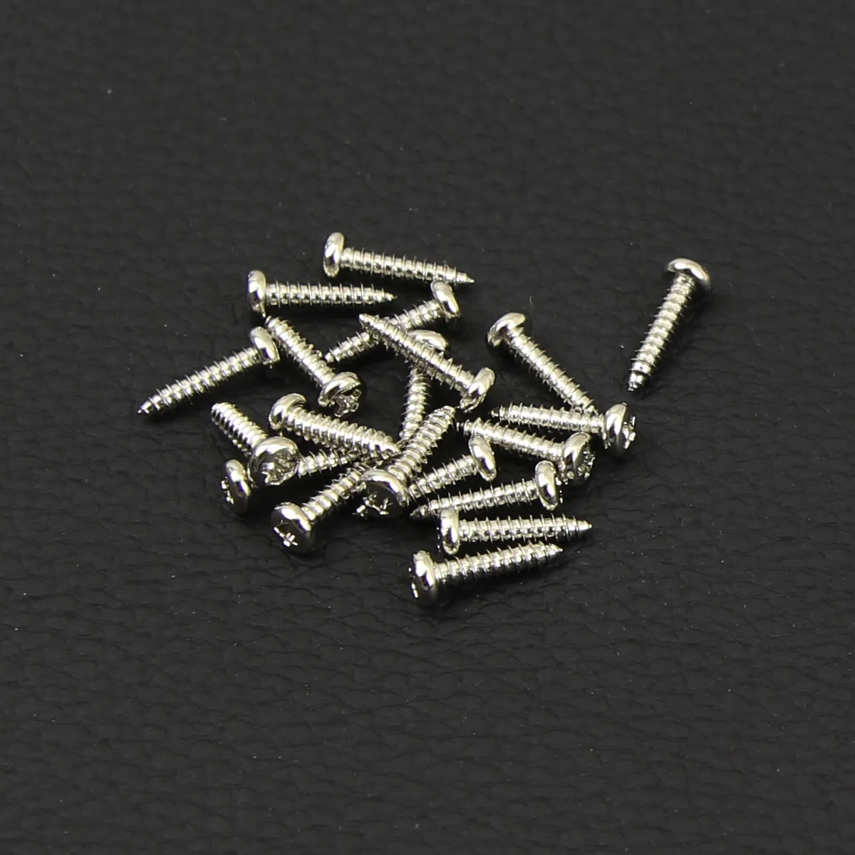 FLEOR 20PCS Flat Head Acoustic Electric Bass Guitar Tuner Machine Heads Mounting Screws Tuning Pegs Screws 2.3x9.5mm