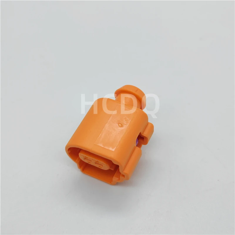 The original 8K0 793 702 automobile connector plug shell and connector are supplied from stock