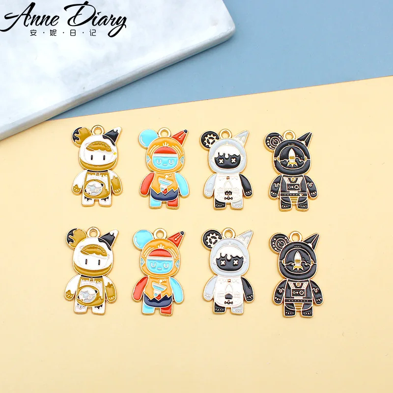 20 pcs/lot Fashion Cute Cartoon Cool Bear Pendant Making Accessories Charms for Girl Boy Necklace Handmade DIY Jewelry Wholesale