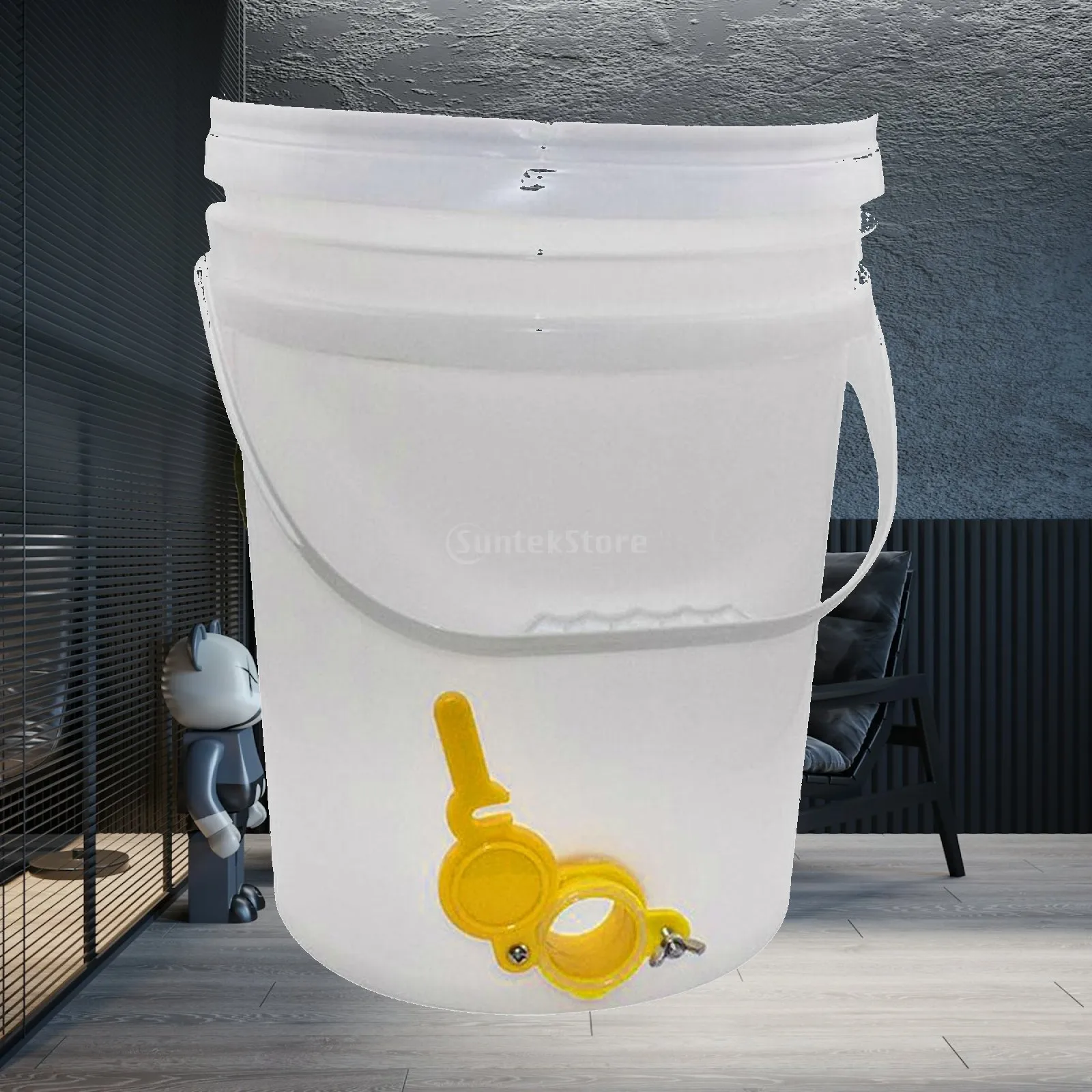 Beekeeping Honey Pail with Drainage Valve Practical Harvesting Tool for Honey Extraction and Storage