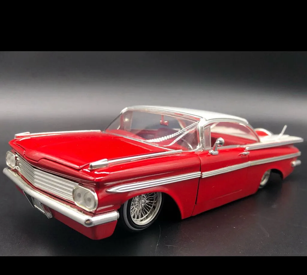 1/24 Scale Classic USA 1959 CHEVY IMPALA 21cm Length Diecast Metal Car Model Toy For Collection,Gift,Kids,Decoration