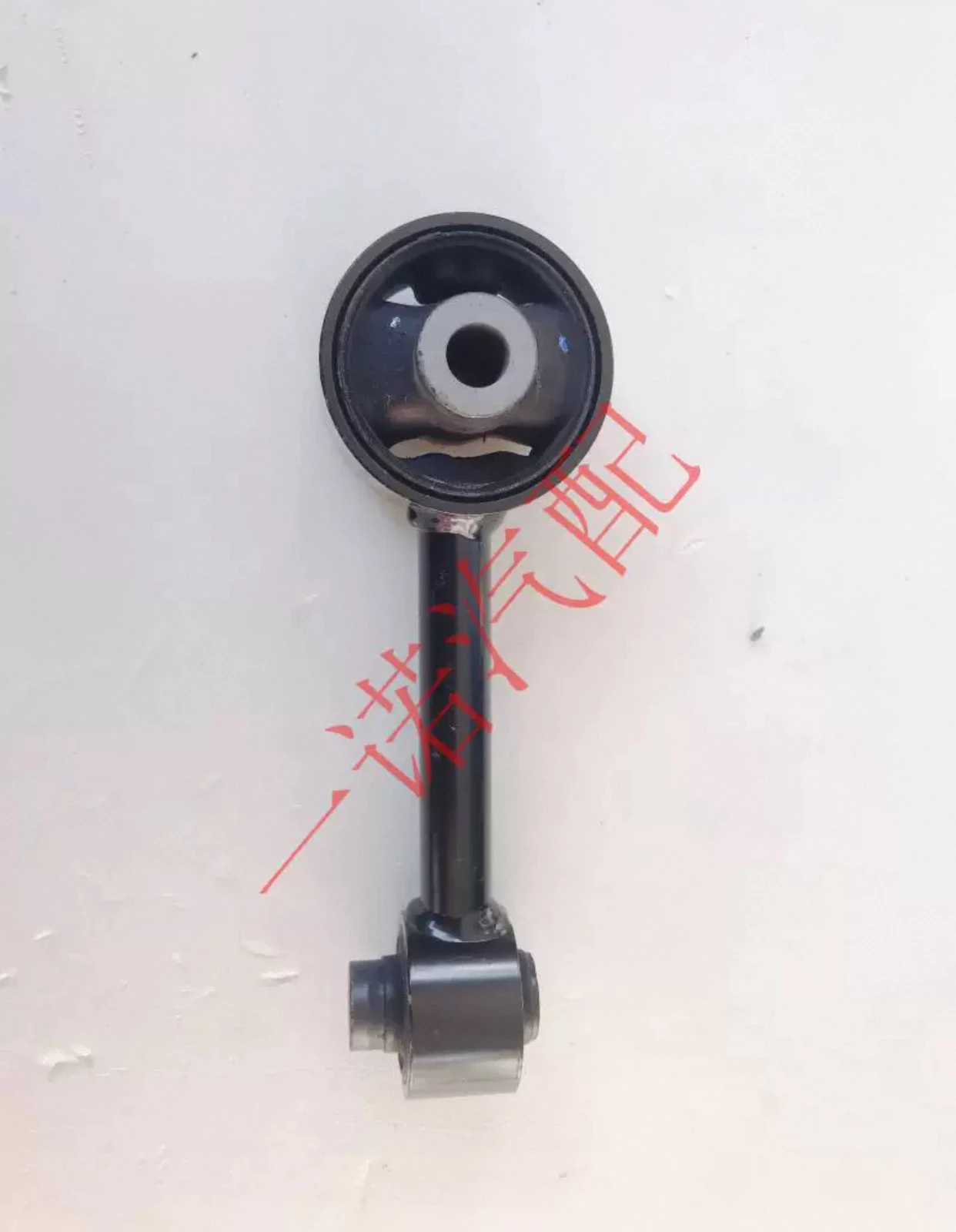 

Крепление двигателя для механической коробки передач Faw D60 1.5L