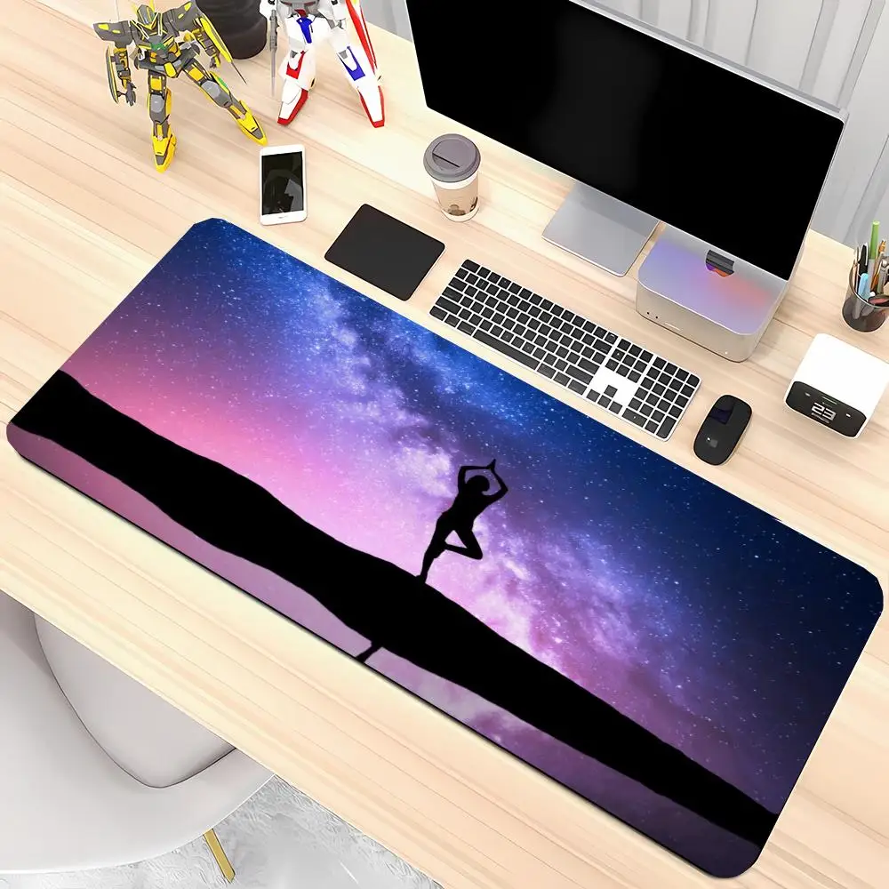 ebula Shuttle Silhouette Desk Mat Sci-Fi Dynamic Style Non-Slip Stitched Edge Mouse Pad for Office Gaming