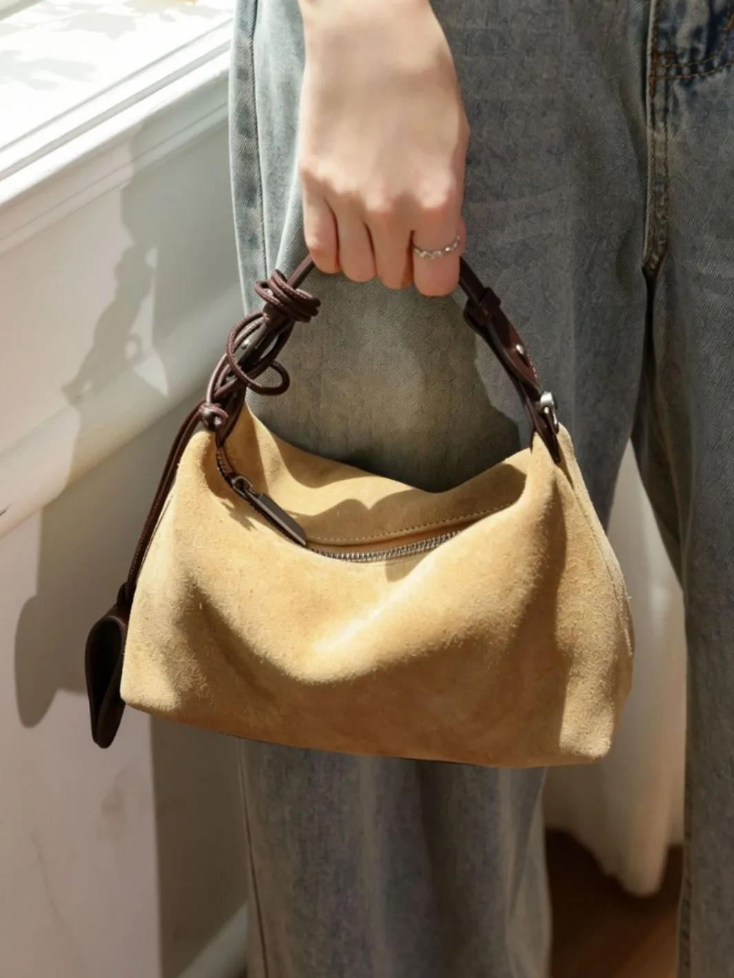 Autumn/Winter Retro Women Handbag Korean-style Niche Design Senior Sense Genuine Leather Shoulder Bags Fashion Versatile Handbag
