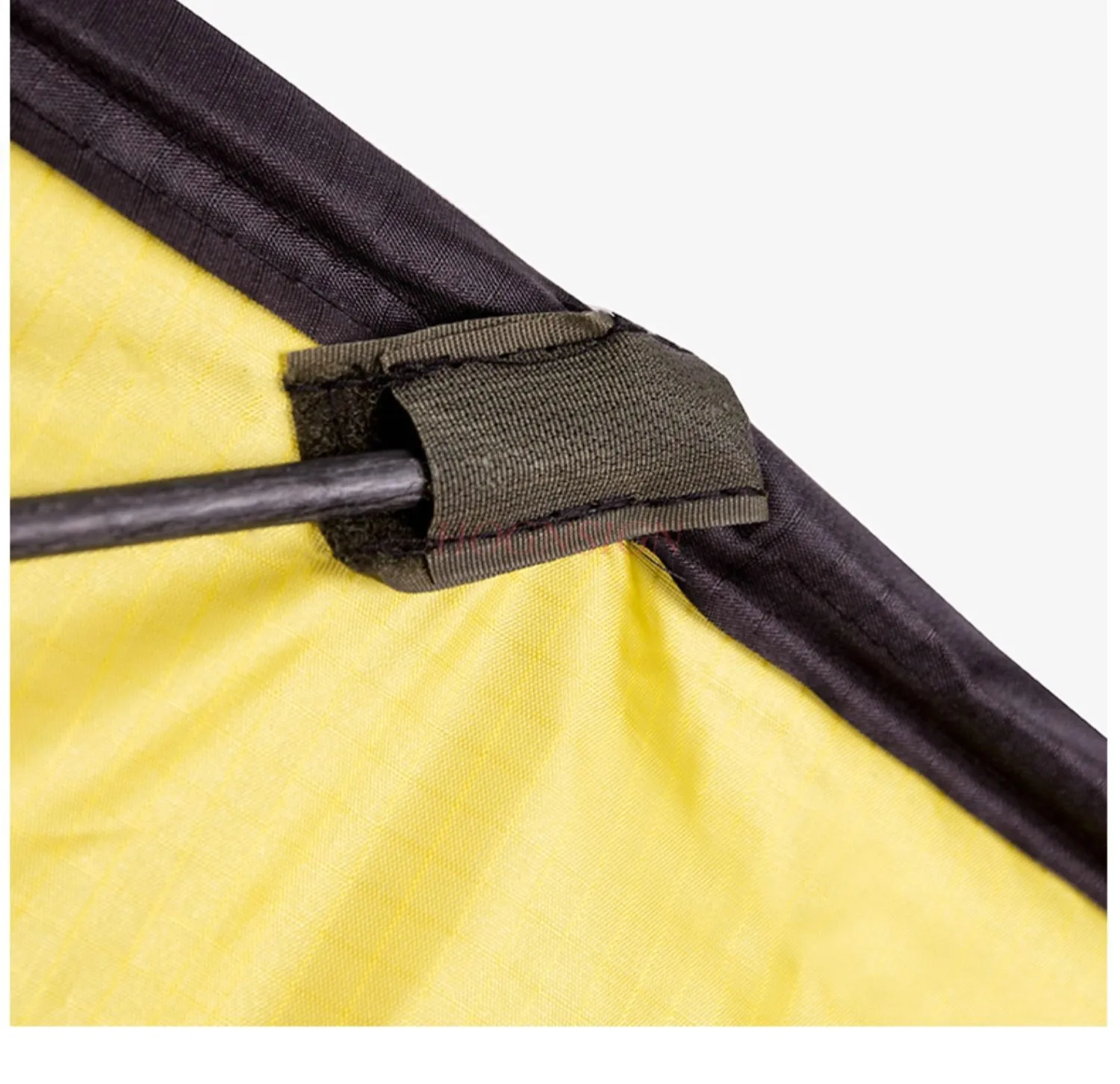 Pequeño dinosaurio Weifang cometa lindo dibujo animado nueva brisa fácil de volar para niños y adultos volando de mano