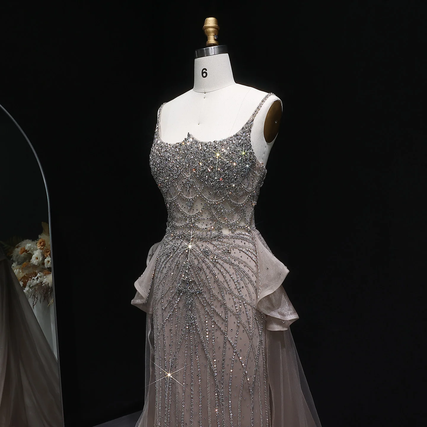 Sharon Said Dubai Rosa Meerjungfrauen-Abendkleid mit Überrock, Rüschen und Spaghettiträgern für Damen, Hochzeitsfeier, Ballkleid SS026, maßgeschneidert – Detail 11