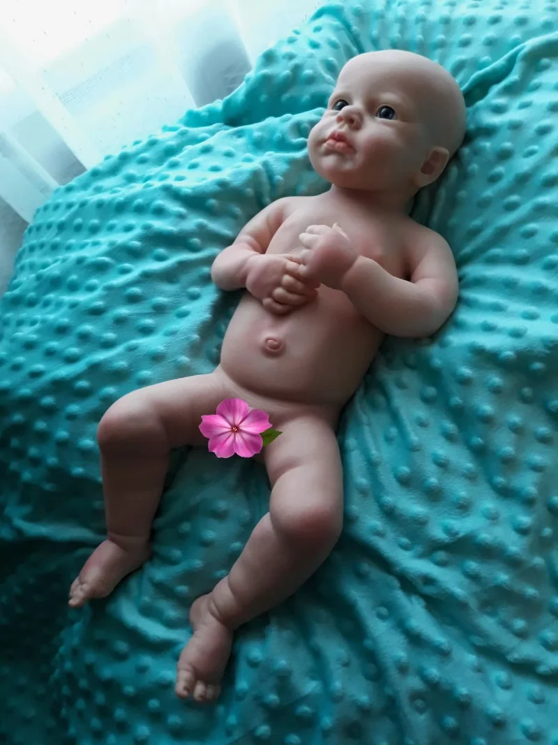 

45cm Reborn Doll Full Boby Silicone Baldheaded Boy Baby Reborn Baby Doll Able To Bathe Without Hair Transplant