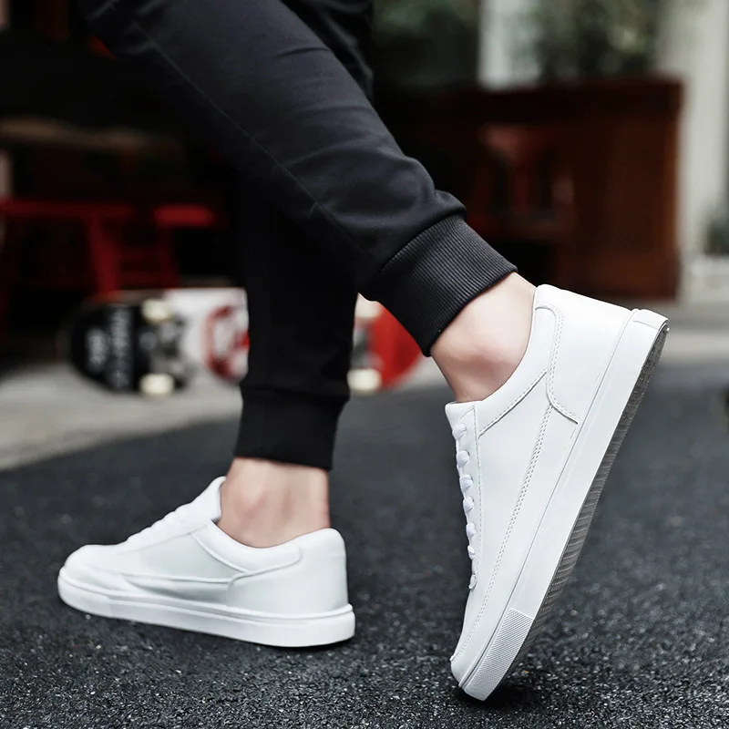 Men\'s Casual Shoes 2024 New PU Leather Men\'s Comfortable Sports Shoes Lace up White Shoes Vulcanized Shoes