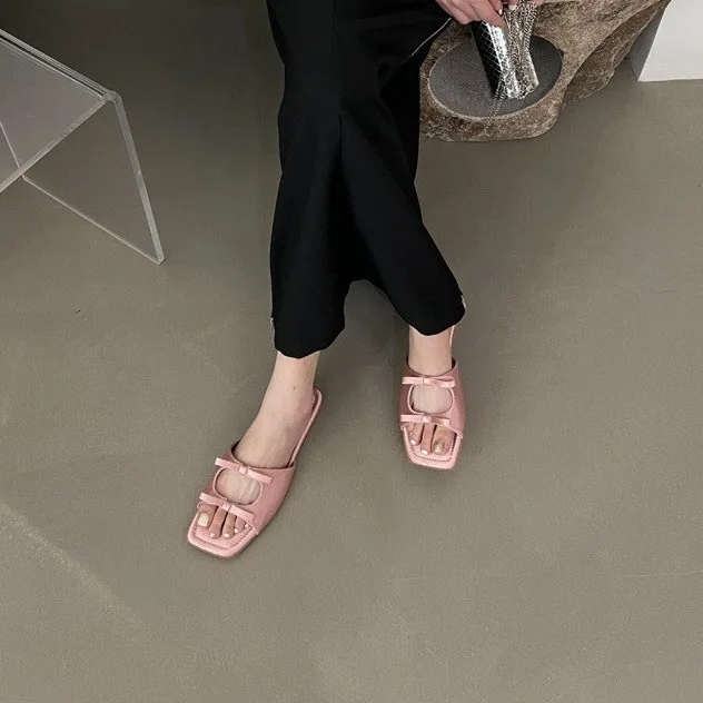 New 2024 Summer Woman Flat Slippers Square Toe Double Bowknot Sandals Casual Shoes Ladies Soft Sole Beach Slippers Women Shoes