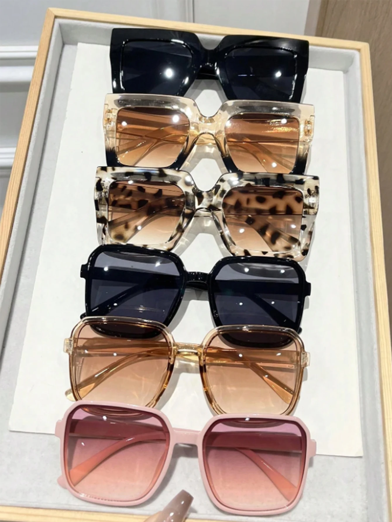 Conjunto de 6 Óculos de Sol Retangulares Multicoloridos da Moda Europeia e Americana, Adequados para Festas e Condução