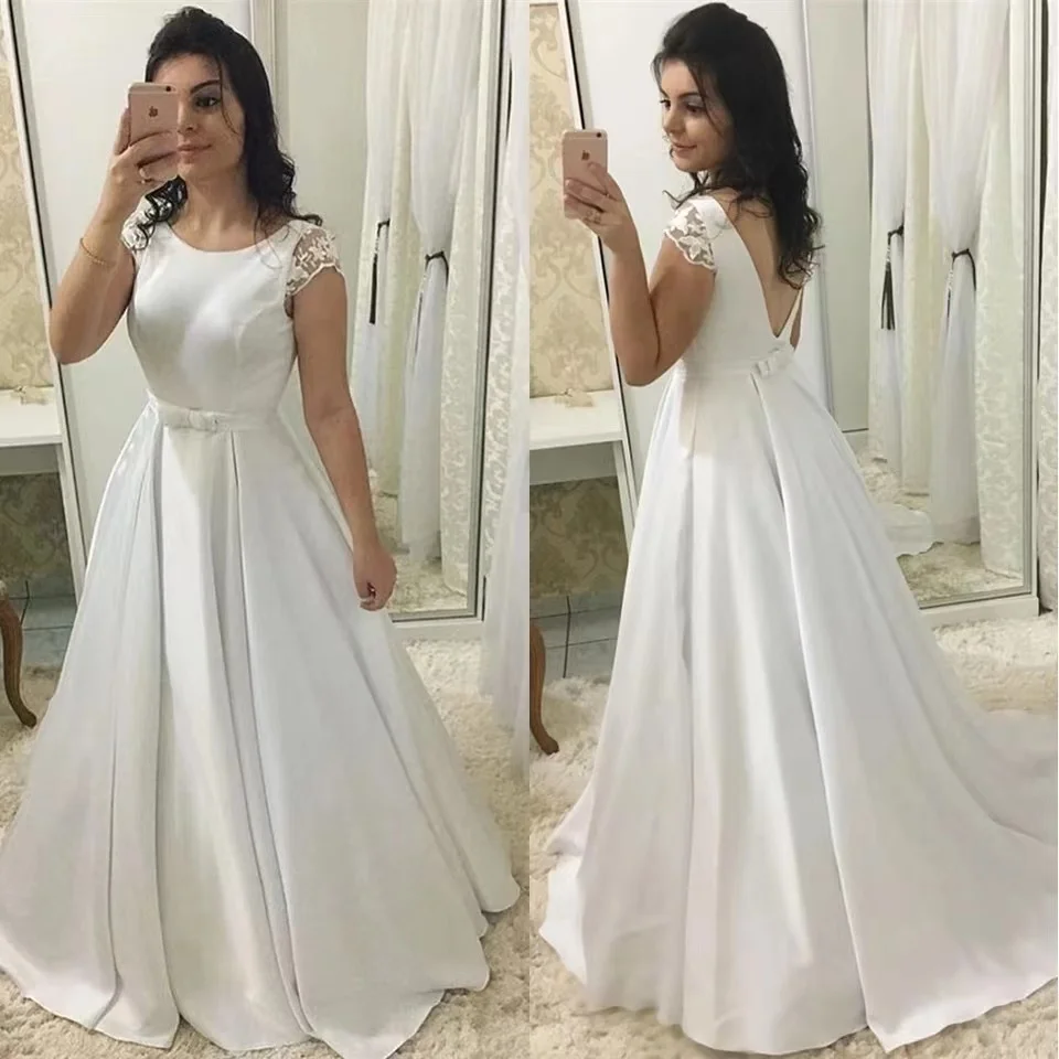 Simples mais tamanho branco a linha vestidos de casamento rendas boné manga feito sob encomenda colher pescoço cetim nupcial vestidos de casamento trem varredura